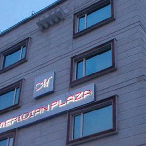 Hotel Meridian Plaza
